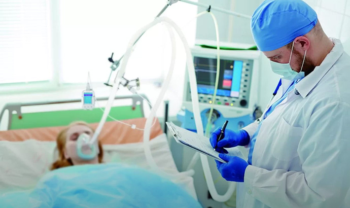 Ipratropium bromide and noninvasive ventilation for treating COPD